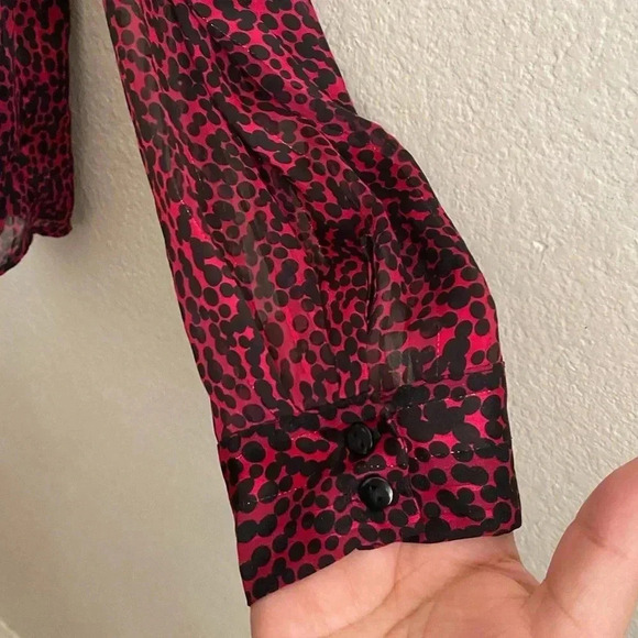 🆕Q2 Wine Red Dalmatian Print Shirt L🆕 - Picture 6 of 14